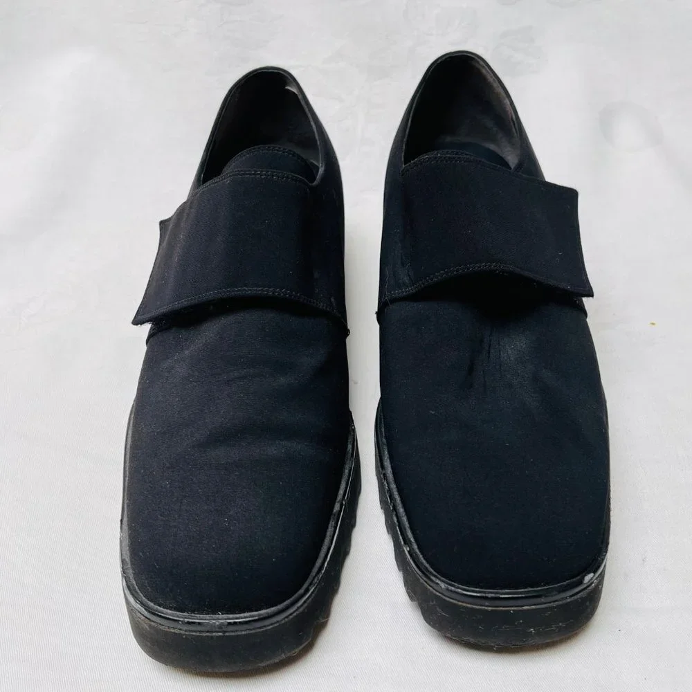 Paul Green Black Chunky Shoes Womens 9 Vibram Soles Classic Goth Timeless Travel